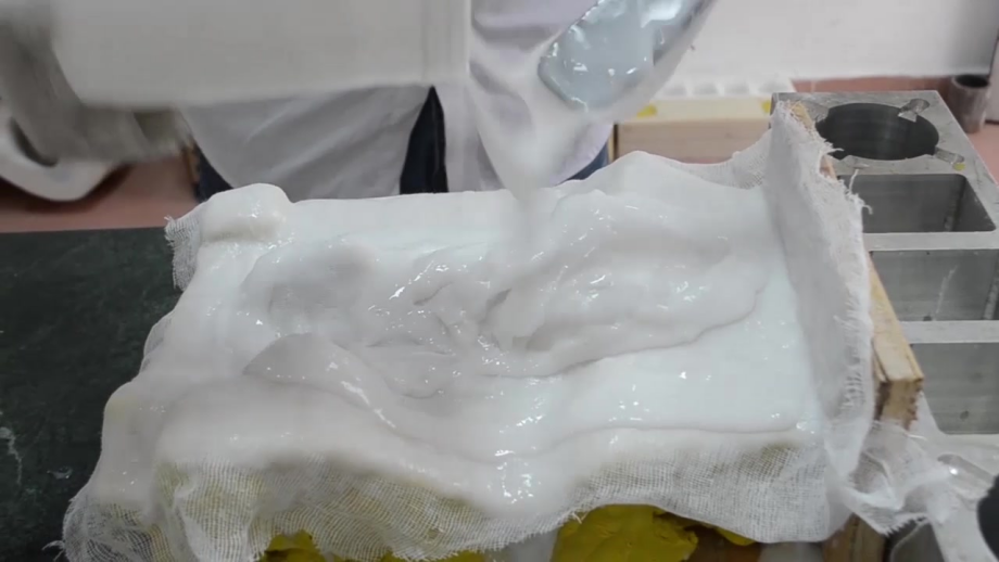 模具硅膠刷模如何使用，有什么需要注意的 ？