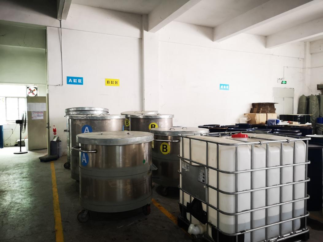 模具硅膠原料和制品儲存需留意的事項有哪些 ？