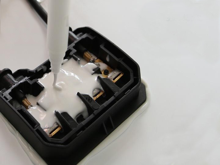 電子灌封膠種類多，選對(duì)才能事半功倍